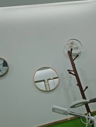 -苗医生专业祛痘·皮肤管理