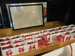 -七欣天香辣蟹火锅(上海银亿滨江店)
