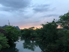 -黄利砖万峰林布依特色酸笋牛肉馆