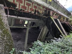 -四川汶川特大地震漩口中学遗址