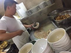 -何胖子丸子汤(南海街店)