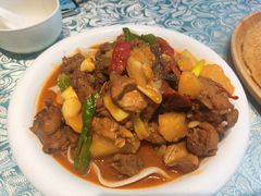 新疆大盘鸡-巴扎美食·新疆菜·西域歌舞表演餐厅(新疆大厦店)