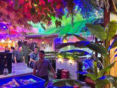 -茅台镇网红溶洞餐厅·茅帮菜馆
