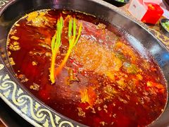 -三道苗苗鱼·美蛙黄辣丁(八里店)