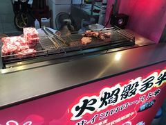 -六合夜市