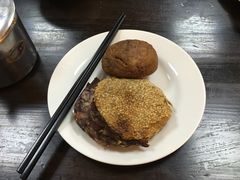 肉烧饼-老磁器口豆汁店(天坛店)