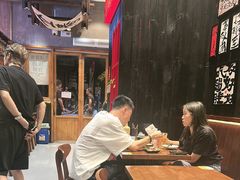 -8PINTS八品脱·日料·烧鸟·精酿小酒馆(莘庄店)