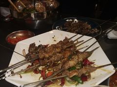 -许哥东北烧烤·铁丳烤串·宫后夹肉(繁花中心店)