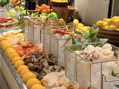 -广州万富希尔顿酒店·感趣自助餐厅·金秋蟹宴生蚝海鲜刺身