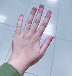 -桃色美甲沙龙