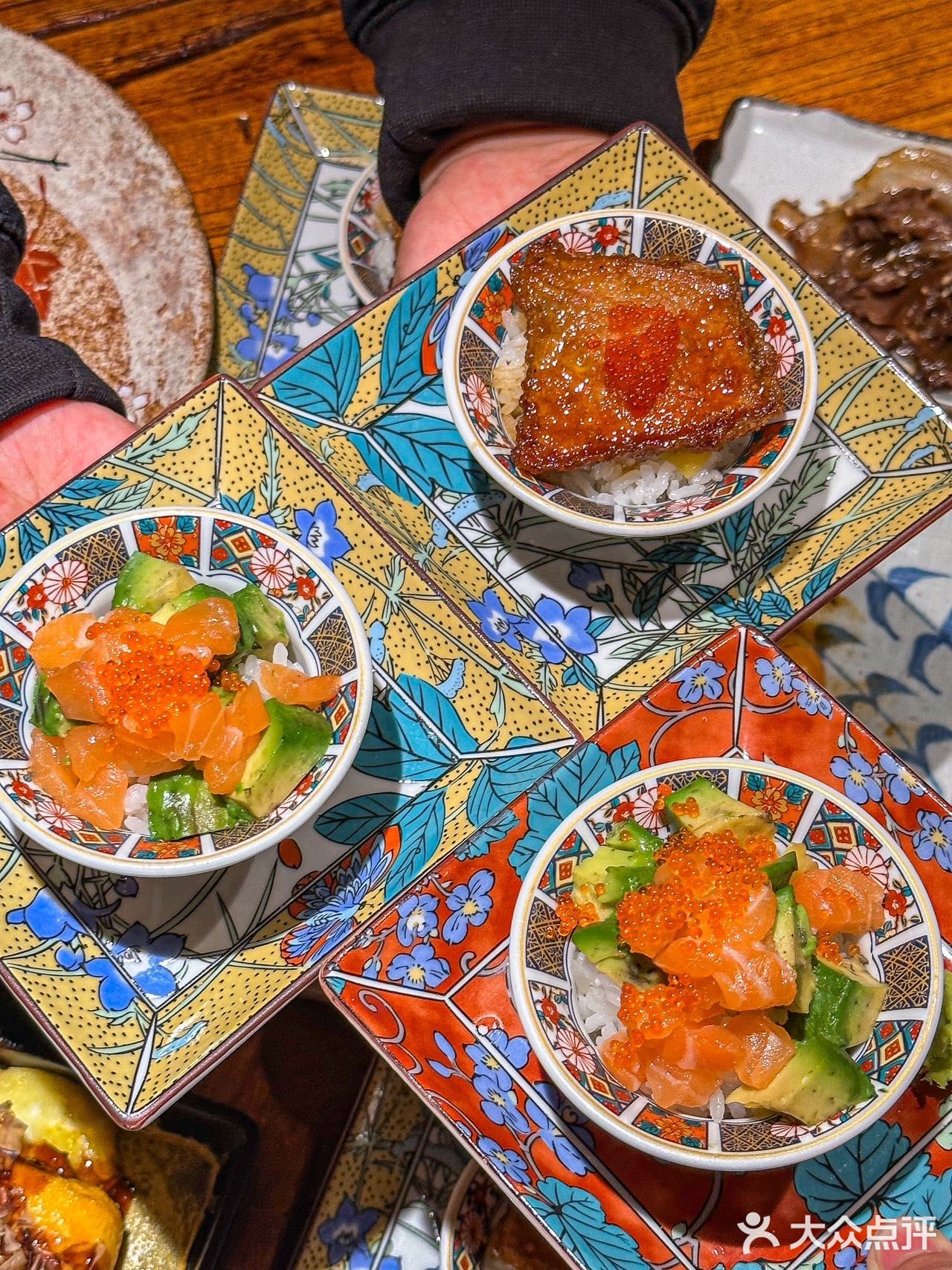 不开玩笑！上海前三！一口一个mini饭！