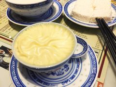 -捷信牛奶甜品世家(合生汇店)