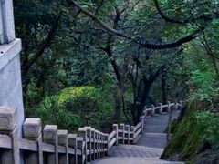 -灵岩山风景区