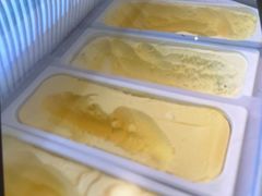 -快乐大桶水养生足浴SPA(前兴路店)