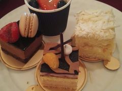 -咖啡苑自助餐厅·中国大饭店