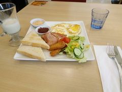 -必胜客(安盛金马店)