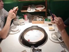 -粤小煲鲜汤猪肚鸡(丹尼斯二天地店)