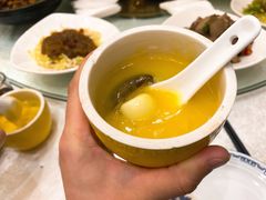 招牌佛跳墙-吕宋海鲜楼