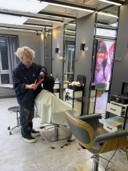 -藤野造型烫发染发