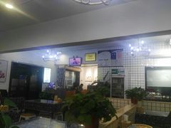 -八两八金·莱芜特色炒鸡(市南漳浦路店)