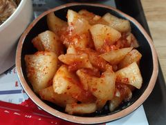 爽口萝卜-万和春排骨砂锅米饭(新业广场店)