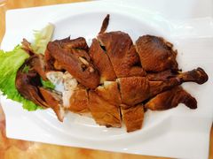 -李连贵熏肉美食酒楼(东市商贸店)