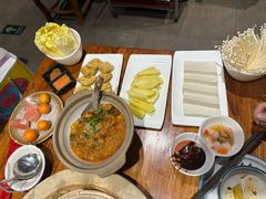 -滇香肴·云南菜蒸汽石锅鱼(云南北路店)