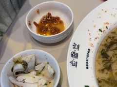 -渔语鱼酸菜鱼新川菜(来福士店)
