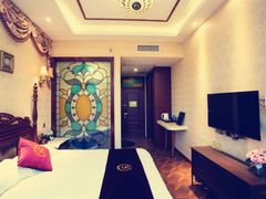 -十号名邸精品酒店（上海音乐学院店）(原复旦五官科医院店)