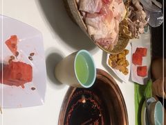 -洪氏嗨捞·猪肚鸡火锅(阳光天地店)