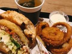 凤梨牛肉特煲-The Habit Burger Grill 哈比特汉堡(复兴soho店)