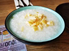 -必胜客(新中纬店)