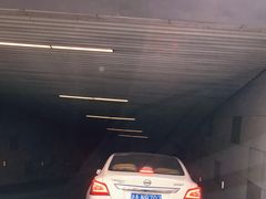 -兴业太古汇·停车场