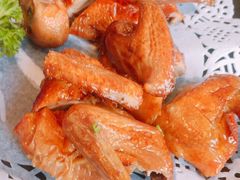 妙龄乳鸽-香山家宴