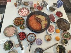-憨铁匠老火锅(龙岗万科里店)