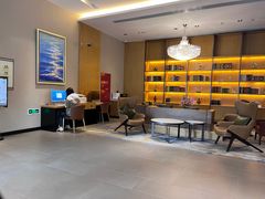 -上海浦东中心万枫酒店