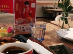 -必胜客(格尔木华兴店)