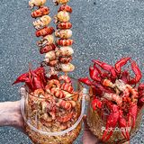 他家就在西湖边 环境也不错 hin有设计感