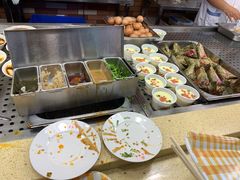 -蓝白自选餐厅(烟大店)