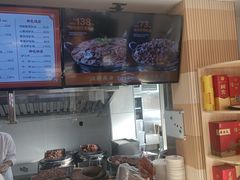 -闫家驴肉老店(华电一校店)