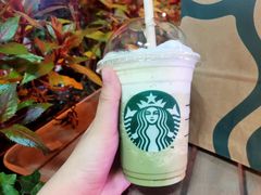 -星巴克(西安曲江银泰店)