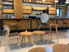 大堂-星巴克臻选(福州东百中心分店)