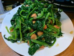 果仁菠菜-猪小牛烤肉(青塔店)