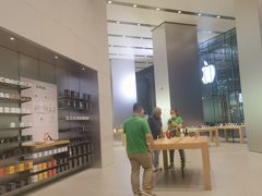 -Apple零售店(华贸购物中心店)