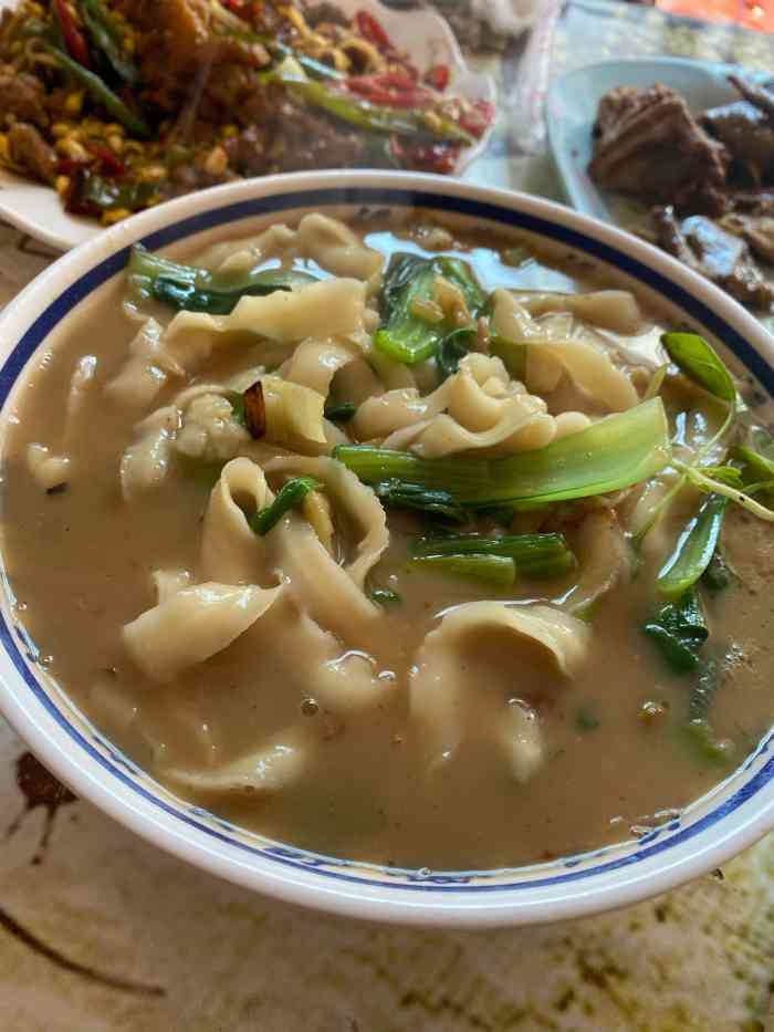 小谭刀削面莲池总店-"心心念念好久的小谭,今天终于来了,环境一.