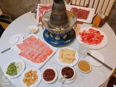 传统手切鲜羊肉-东来顺饭庄(新源里店)