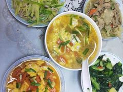 -爱的果实月嫂育婴师(世纪东方店)