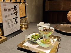 -铭牛烧肉·和牛海鲜自助(高新月牙湖店)