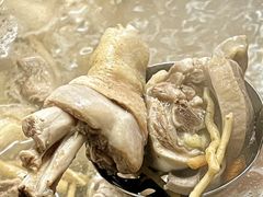 -威邵鸡煲(西华路总店)
