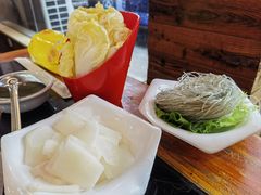 -三里屯土灶炖公鸡地锅鸡(江东店)